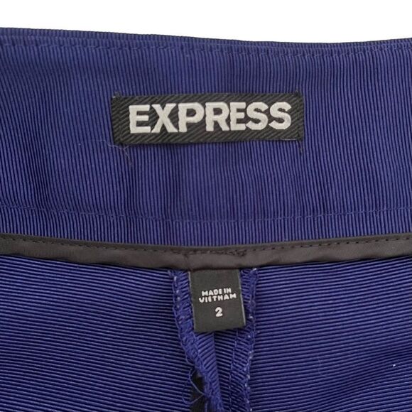 Express Scalloped Hem Shorts Navy Blue Flat Front w/ Pockets 3” Inseam Preppy 2 - Picture 5 of 6